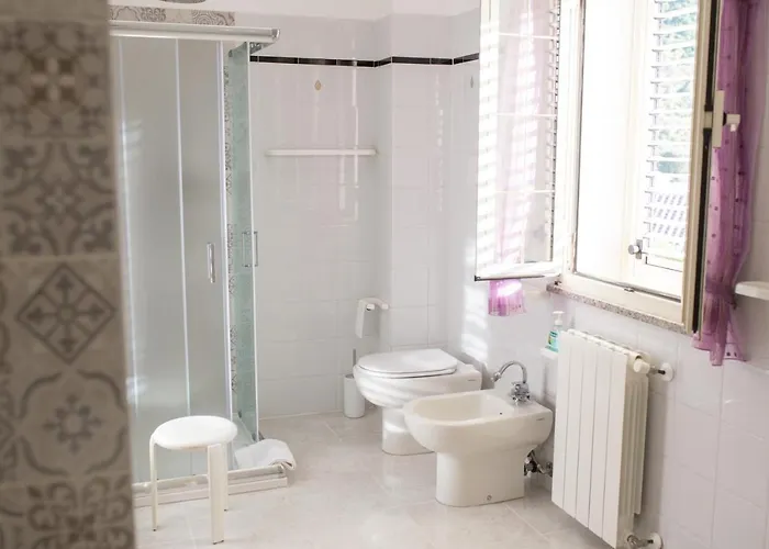 Bed & Breakfast La Quercia Budoni, Tanaunella 3*